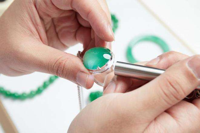 销售翡翠知识和技能,怎样学会专业翡翠知识-第2张图片-翡翠网