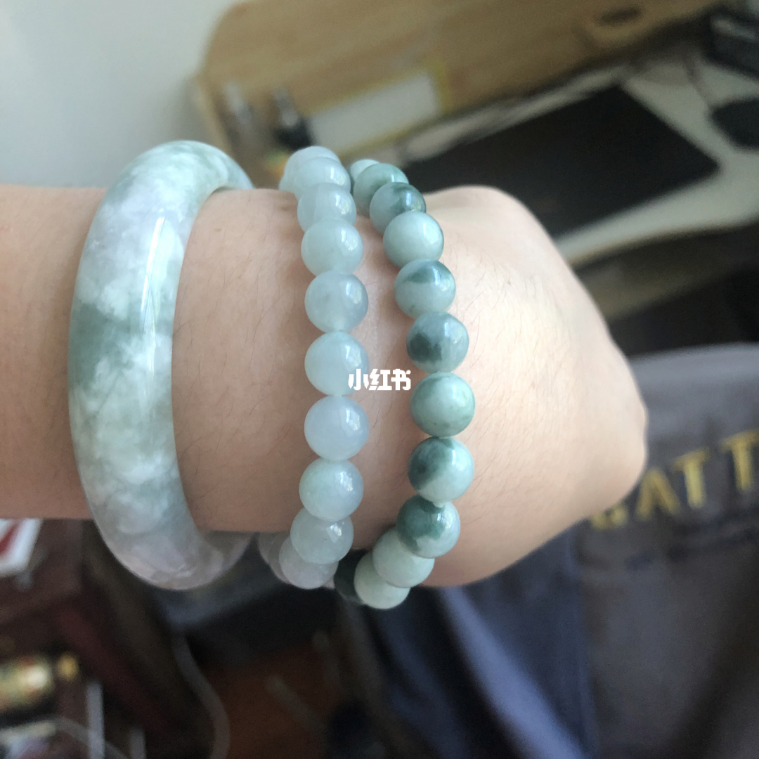 翡翠飘花小知识翡翠飘花是怎么形成的-第1张图片-翡翠网 翡翠飘花小知识翡翠飘花是怎么形成的-第1张图片-翡翠网