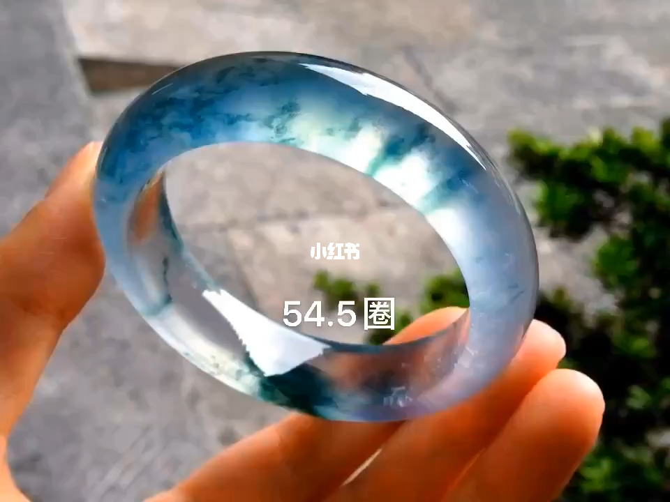 翡翠飘花小知识翡翠飘花是怎么形成的-第2张图片-翡翠网 翡翠飘花小知识翡翠飘花是怎么形成的-第2张图片-翡翠网