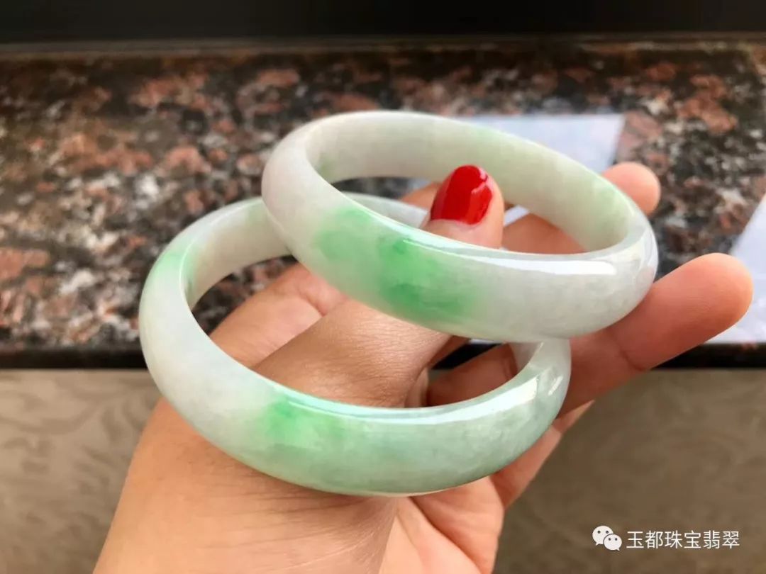 包含每天十一点翡翠知识分享的词条-第2张图片-翡翠网