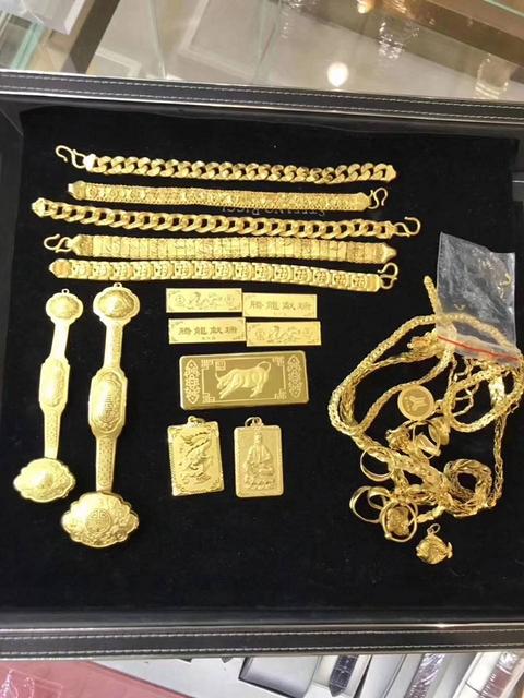 上海金店回收黄金首饰吗多少钱,上海金店回收黄金首饰吗-第1张图片-翡翠网 上海金店回收黄金首饰吗多少钱,上海金店回收黄金首饰吗-第1张图片-翡翠网