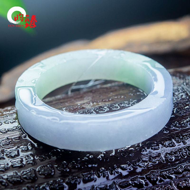 翡翠手镯心批发,翡翠玉镯批发市场-第1张图片-翡翠网 翡翠手镯心批发,翡翠玉镯批发市场-第1张图片-翡翠网