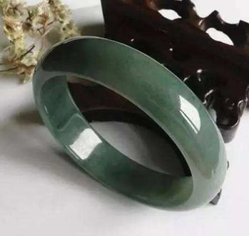 翡翠知识普及图片大全翡翠知识普及图片大全集-第2张图片-翡翠网 翡翠知识普及图片大全翡翠知识普及图片大全集-第2张图片-翡翠网