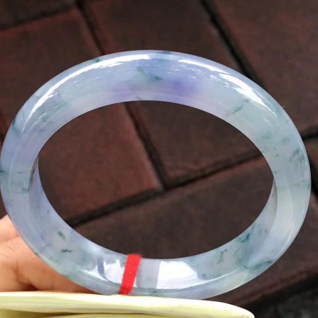 翡翠手镯造假手段层出不穷翡翠手镯造假手段层出不穷是真的吗-第2张图片-翡翠网 翡翠手镯造假手段层出不穷翡翠手镯造假手段层出不穷是真的吗-第2张图片-翡翠网
