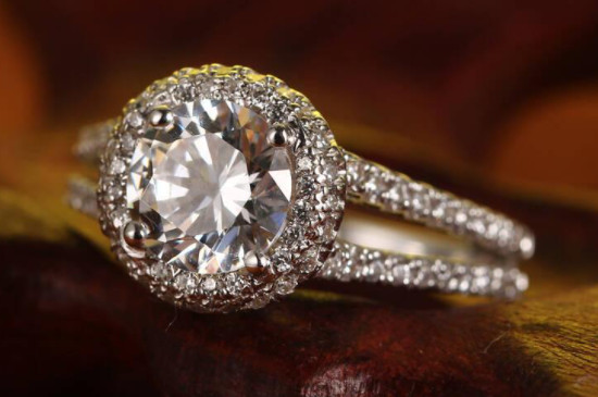 铂金产量最多的国家铂金产量-第1张图片-翡翠网 铂金产量最多的国家铂金产量-第1张图片-翡翠网