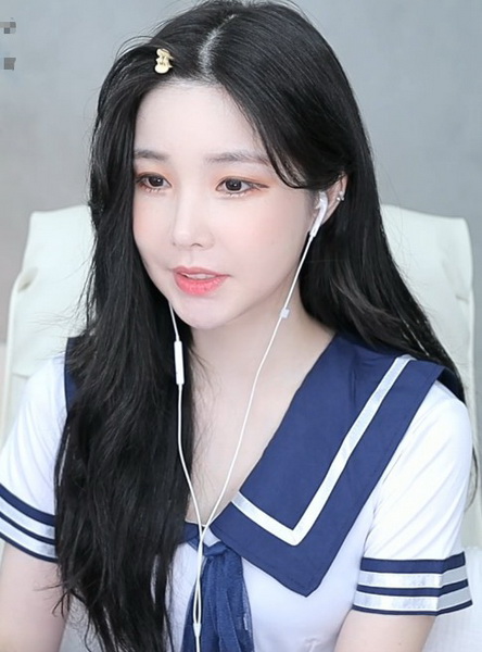 f2代抖音国际版抖音国产f2代游戏-第1张图片-翡翠网 f2代抖音国际版抖音国产f2代游戏-第1张图片-翡翠网