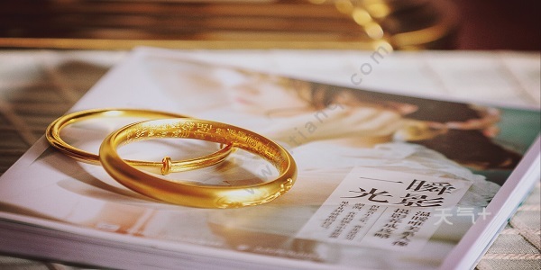 今日黄金多少钱1克?今日黄金多少钱1克价格老凤祥-第2张图片-翡翠网 今日黄金多少钱1克?今日黄金多少钱1克价格老凤祥-第2张图片-翡翠网