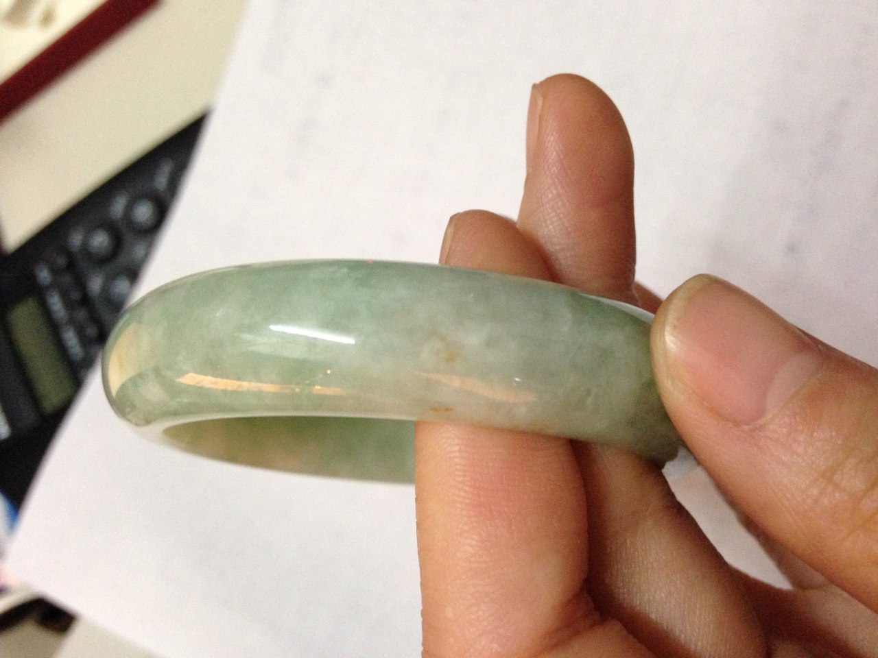 如何确定翡翠的真假翡翠a货手镯的简单介绍-第1张图片-翡翠网