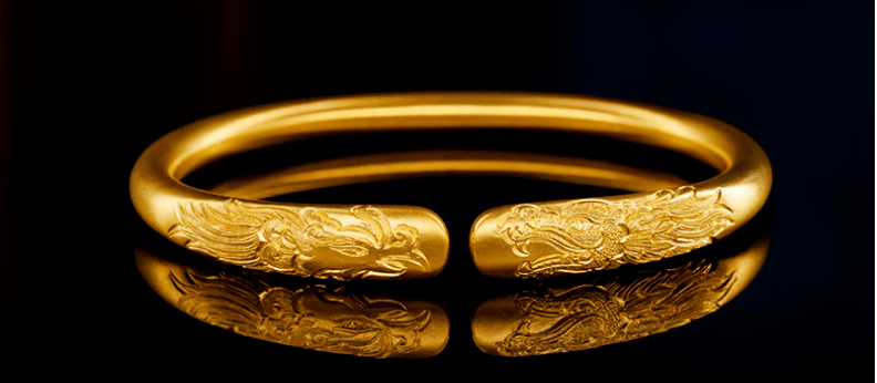三种属相不能戴金左金右银的禁忌-第2张图片-翡翠网 三种属相不能戴金左金右银的禁忌-第2张图片-翡翠网