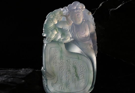 卖翡翠属于什么行业卖翡翠的知识-第1张图片-翡翠网 卖翡翠属于什么行业卖翡翠的知识-第1张图片-翡翠网