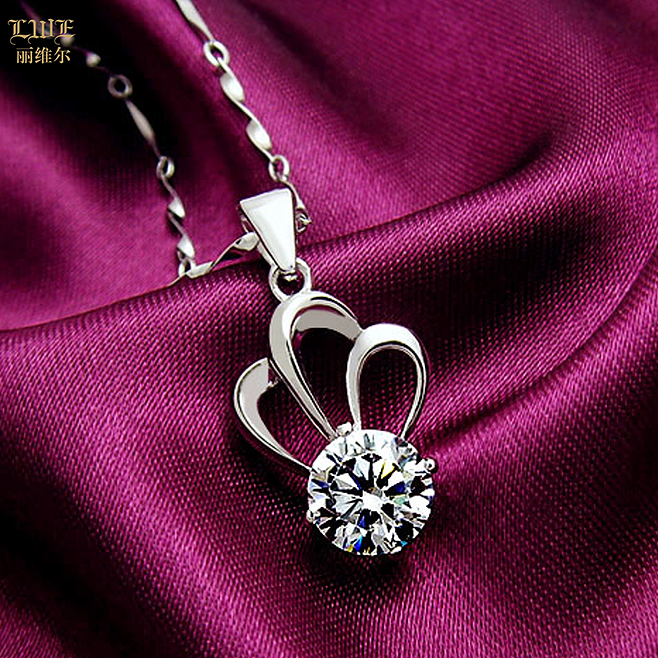 2022最火的项链款式女士项链吊坠图片大全-第2张图片-翡翠网 2022最火的项链款式女士项链吊坠图片大全-第2张图片-翡翠网