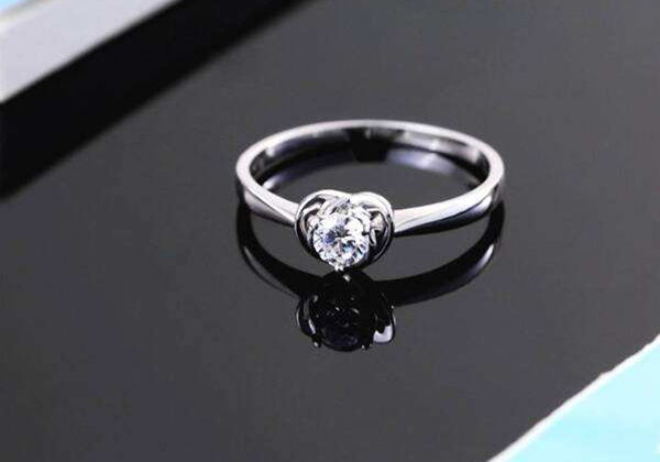 一克拉钻石多少钱大概,一克拉钻石大概要多少钱-第1张图片-翡翠网 一克拉钻石多少钱大概,一克拉钻石大概要多少钱-第1张图片-翡翠网