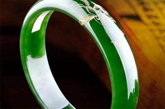 翡翠水头知识大全图解视频翡翠水头知识大全图解-第2张图片-翡翠网 翡翠水头知识大全图解视频翡翠水头知识大全图解-第2张图片-翡翠网