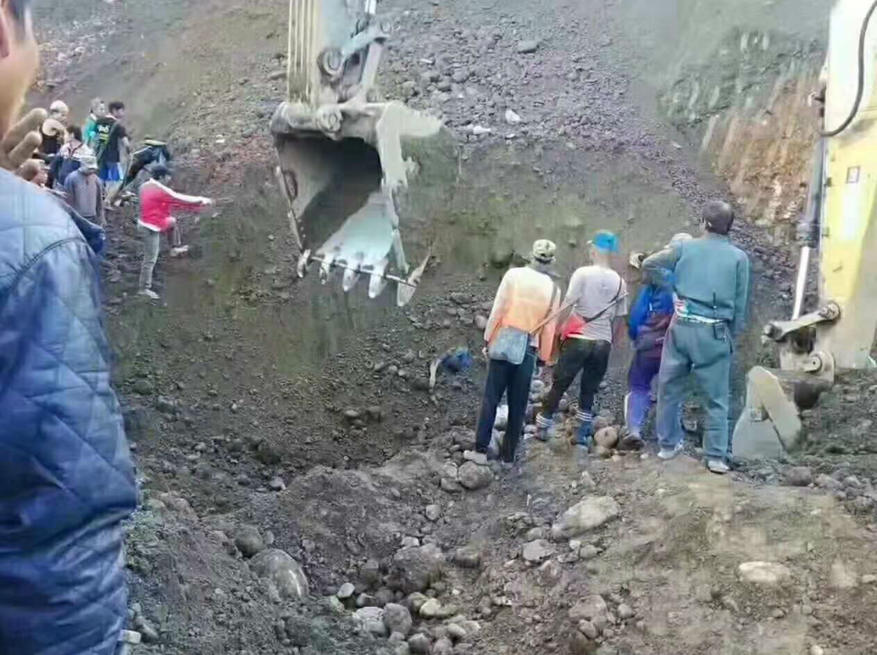 翡翠矿场原石知识,翡翠原石是怎么开采的-第1张图片-翡翠网